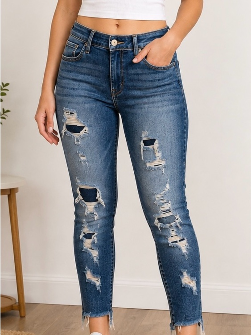 torrid Distressed Jeans Size 12 Blue Wash Stretch Raw Hem Skinny Jeans